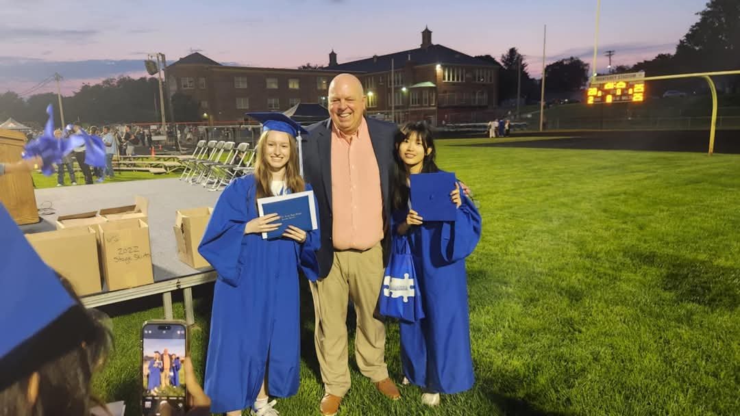 Nanjing Hexi Foreign Language School International Department students successfully completed their U.S. high school academic program!