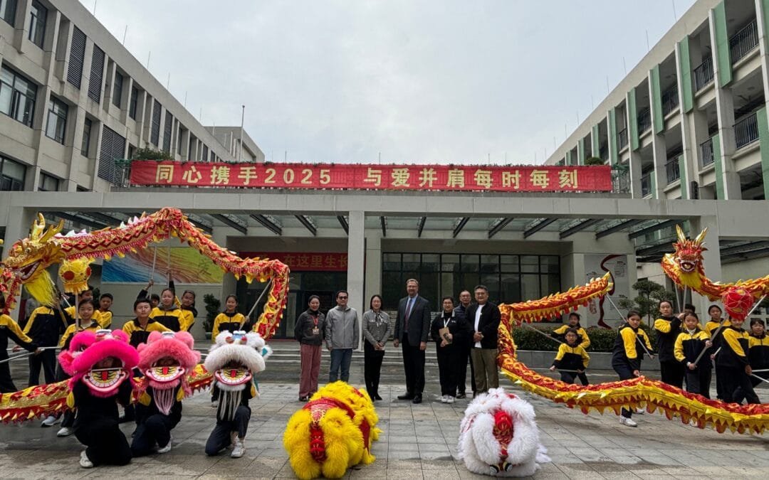 Dr. Smiley, Chair of the American School Districts Education Center, visited the Tiebei New City Branch of Nanjing Normal University Affiliated Elementary School